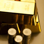 Should You Invest in a Gold ETF or Futures?